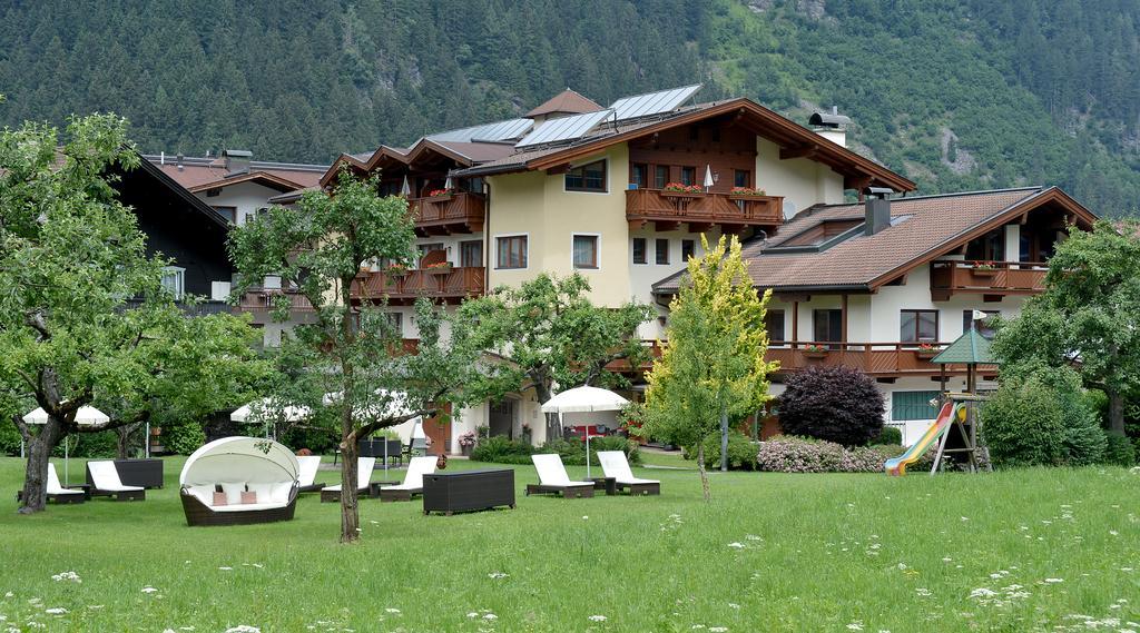 Apparthotel Ederfeld Mayrhofen Exterior photo